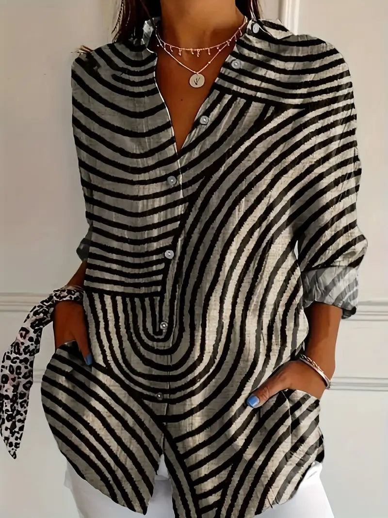 Bianca | Chemise ample à motif graphique et col boutonné pour femme