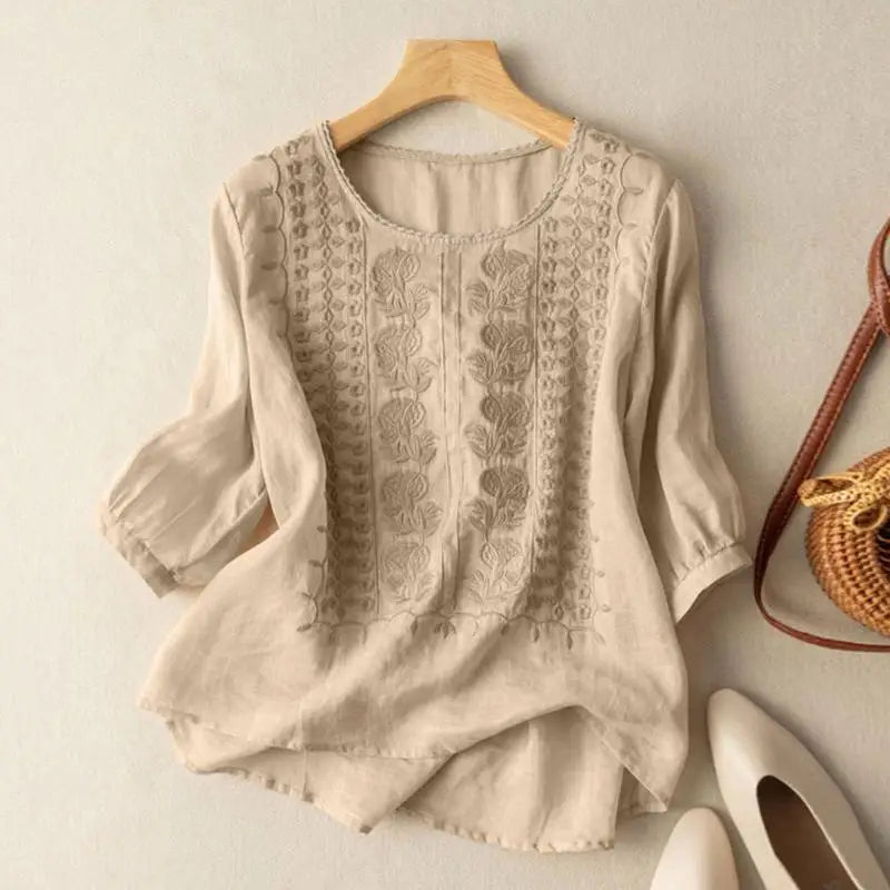 Maya | Blouse ample à broderie florale